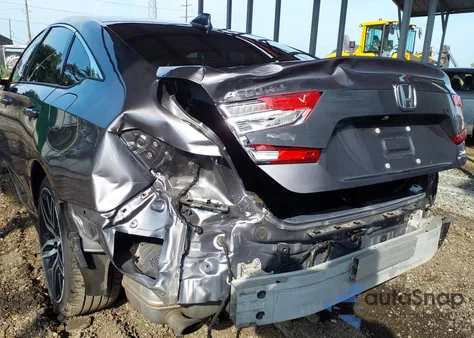 2021 Honda Accord Touring z USA, uszkodzony, nr VIN 1HGCV2F99MA021673